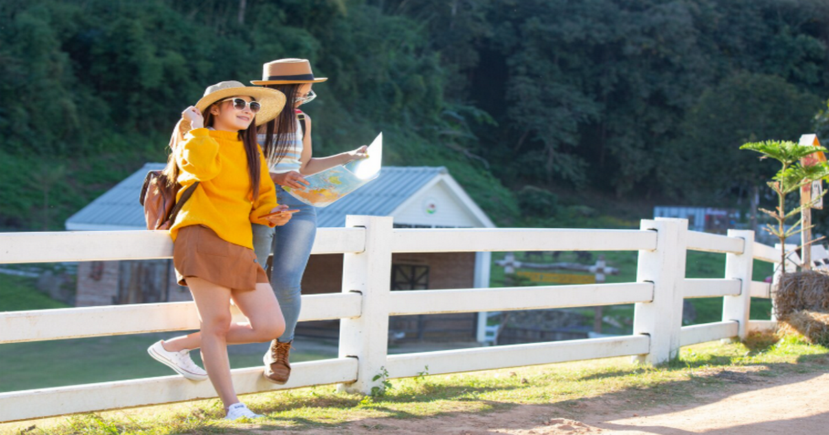 find the best food experiences while traveling