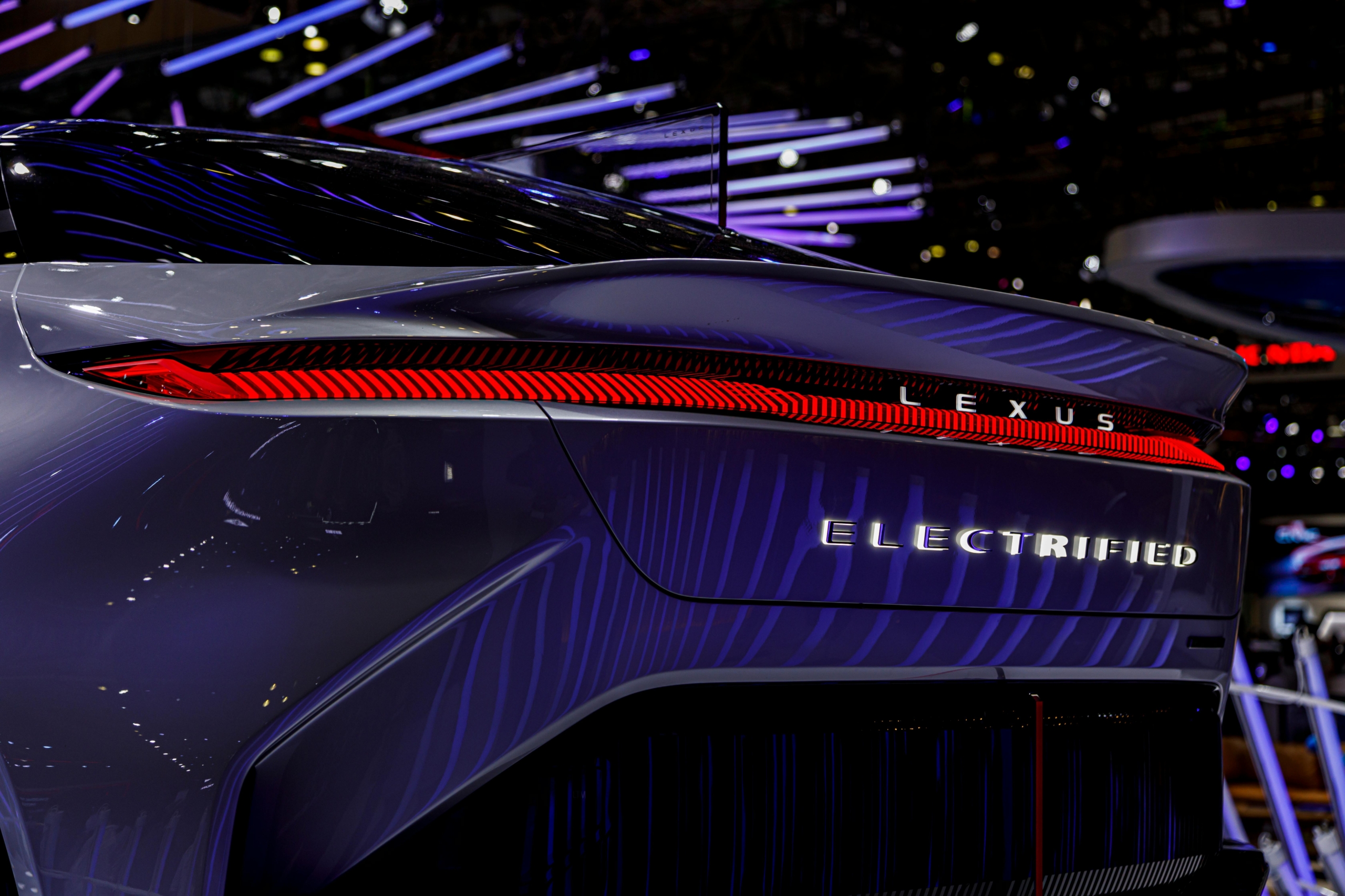 Decide If Plug-In Hybrid Technology Is Worth It