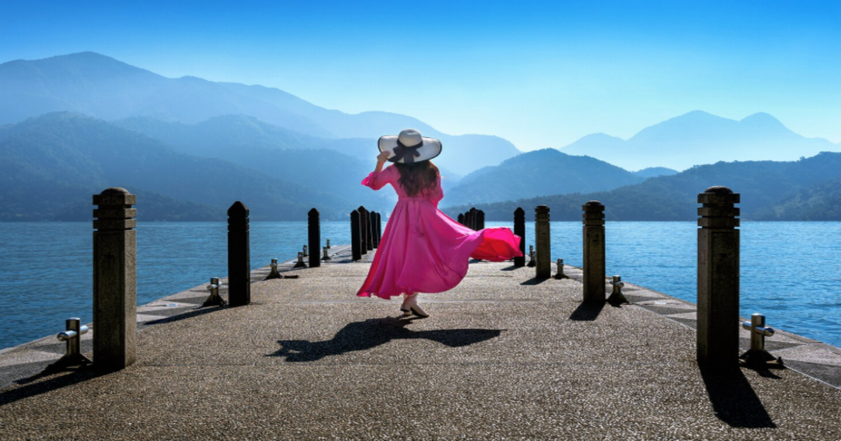 stunning travel photos without professional gear