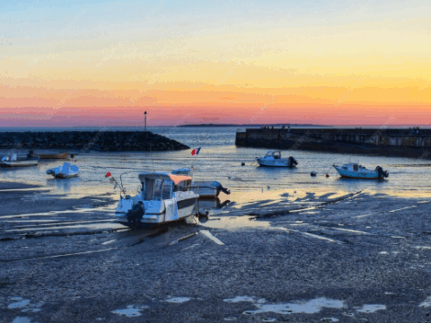 Inspect an Amphibious Aircraft Before Every Water and Runway Takeoff