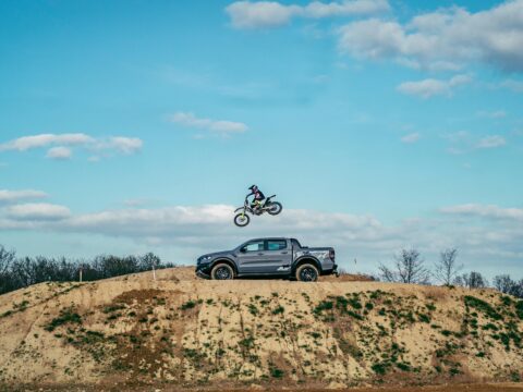 How to Jump Start a Car Without Damaging the Battery