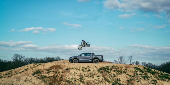 How to Jump Start a Car Without Damaging the Battery