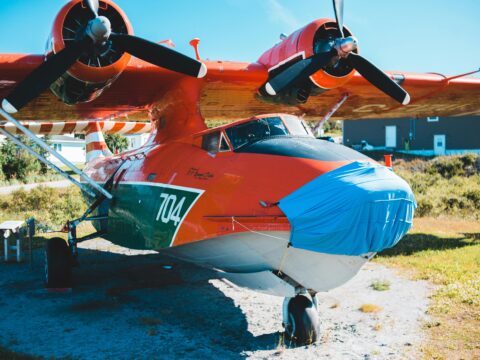 Choose the Best Amphibious Aircraft for Personal and Commercial Use