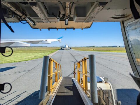 How to Convert Passenger Planes into Cargo (Freighter) Aircraft Step