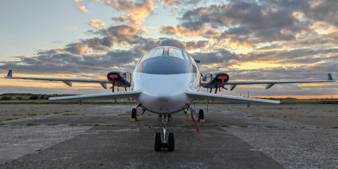 Choose the Right Floats and Landing Gear for an Amphibious Aircraft