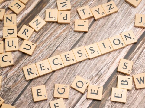 Economic Crisis Survival Guide: Smart Financial Strategies