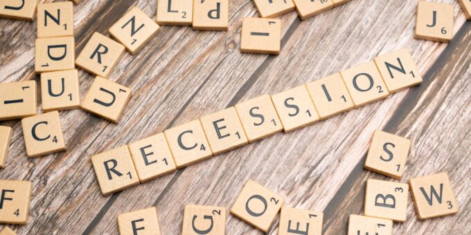 Economic Crisis Survival Guide: Smart Financial Strategies